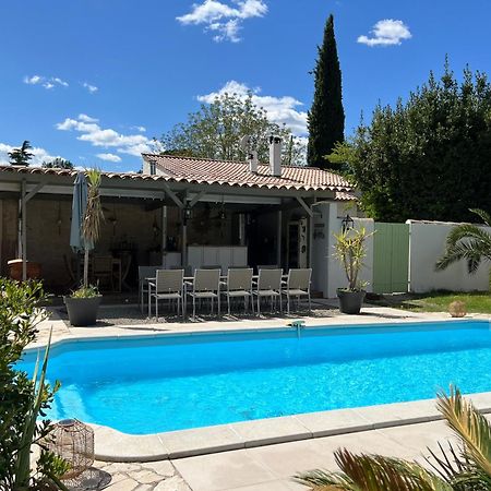 Hotel La Belle Riviere Salernes Esterno foto