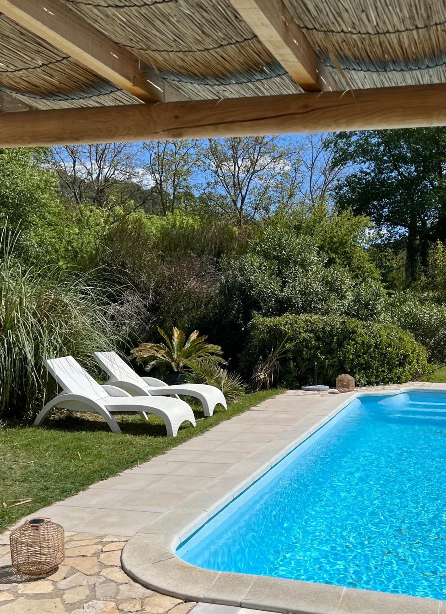 Hotel La Belle Riviere Salernes Esterno foto
